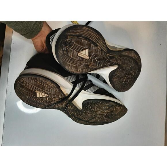 Adidas Isolation Basketball High Top Shoe Black White Mens 13 - Picture 5 of 6